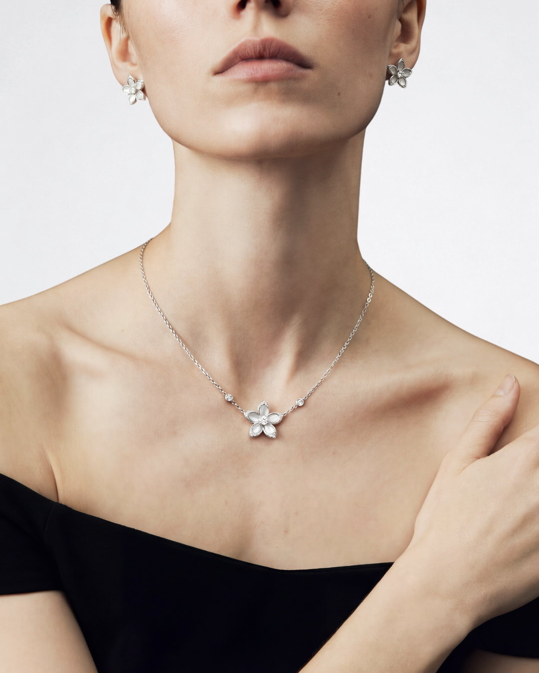 Fiorella Necklace
