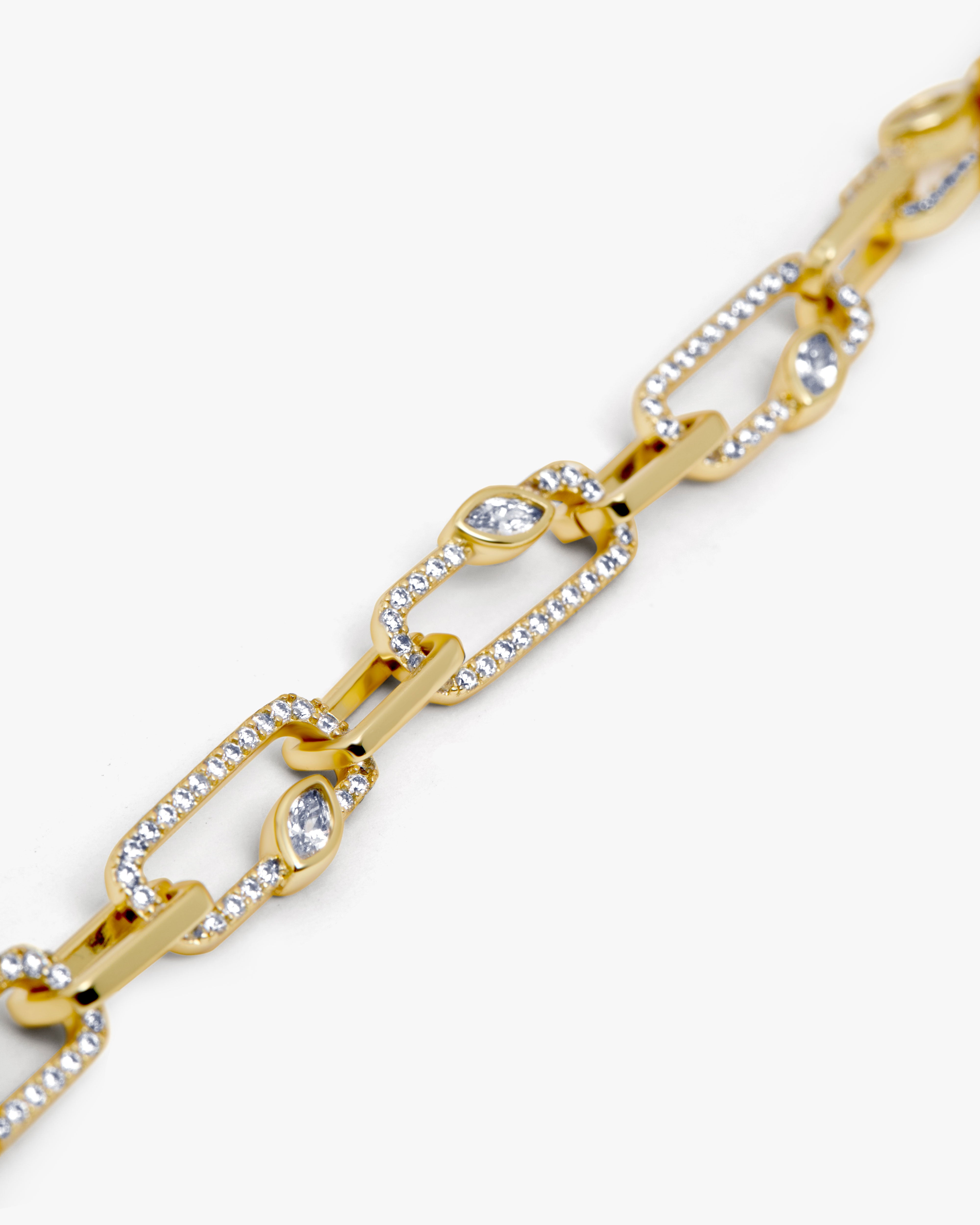 Halo Chain