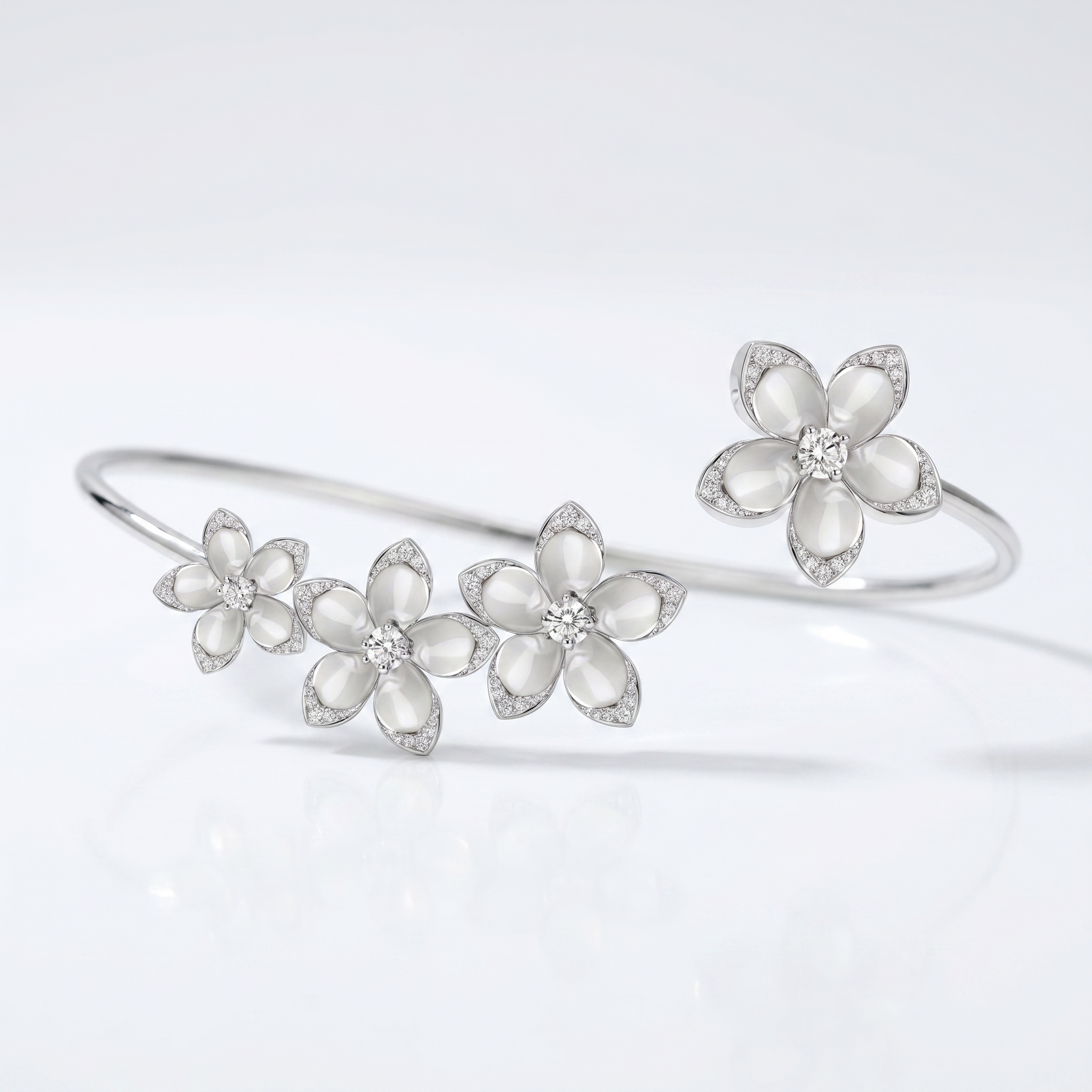 Cala Vine Bracelet
