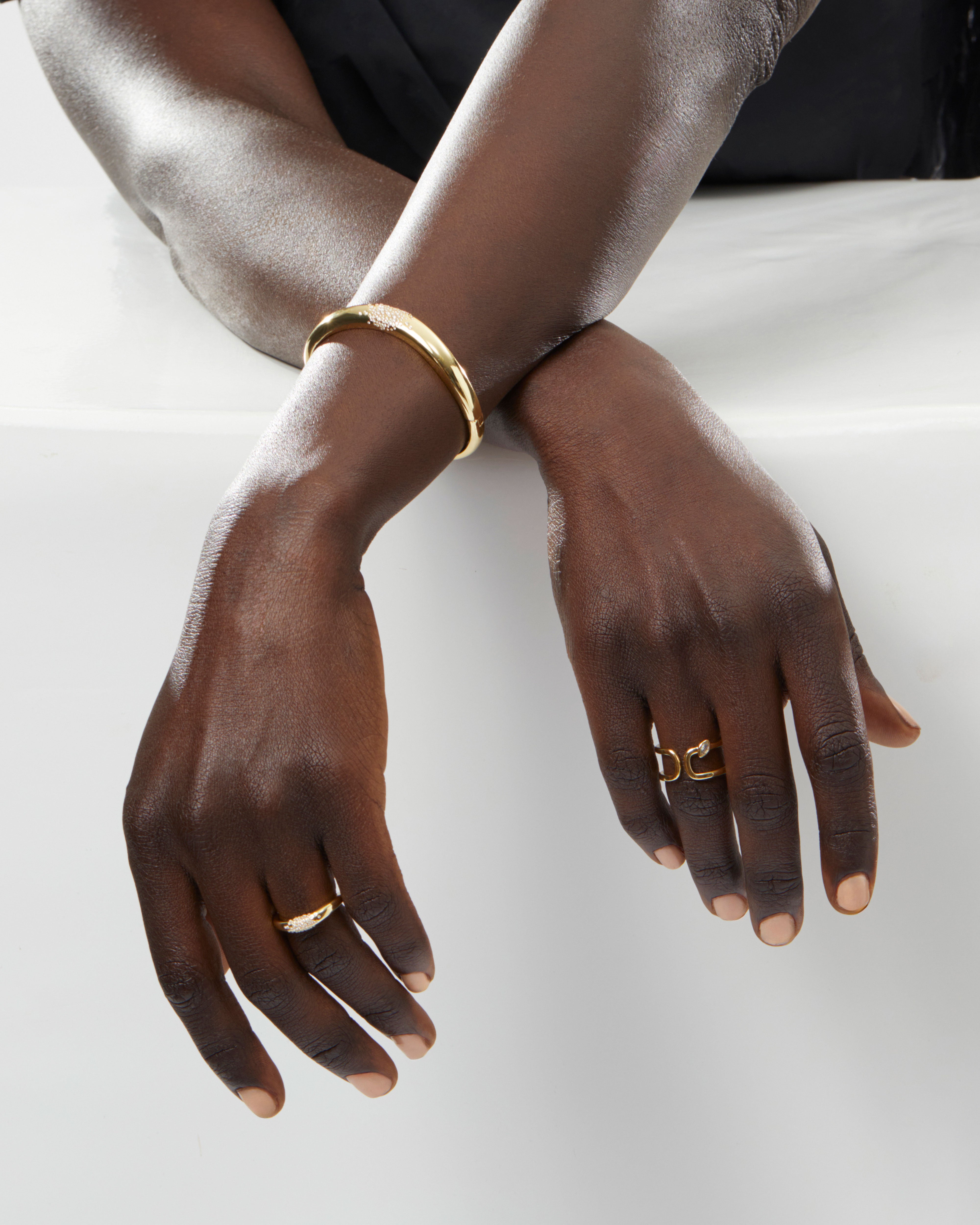 Arc Bangle
