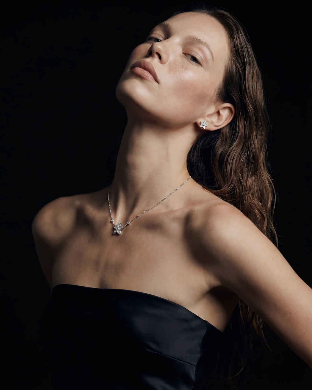 Fiorella Petal Earrings silver